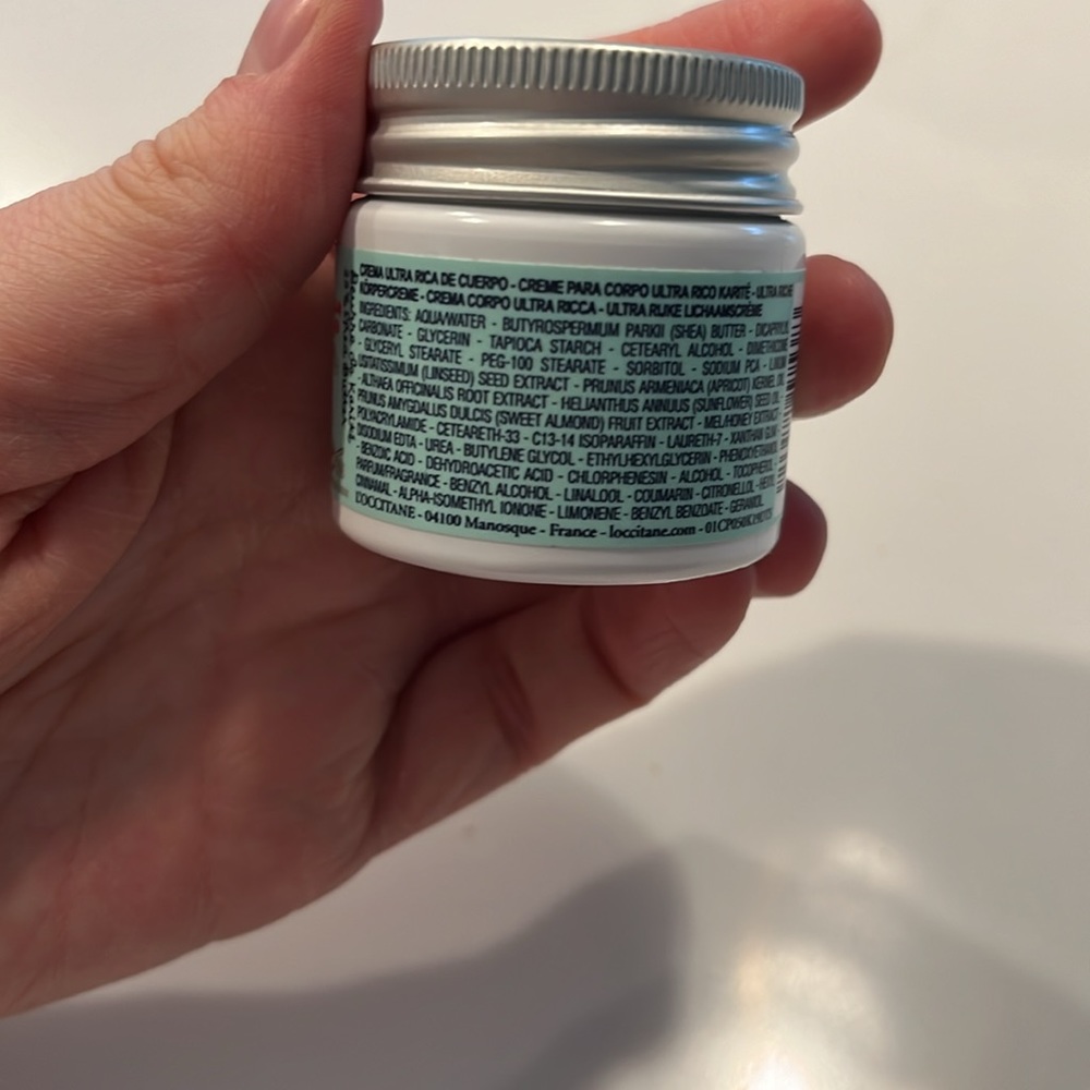 L’Occitane en Provence Mon Amour Ultra Rich Body Cream 1.7oz - Picture 2 of 5
